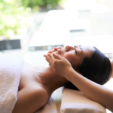 画像をギャラリービューアに読み込む, 東館1階和室 エステプラン ペア宿泊券(1泊2食付)