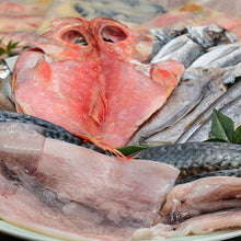 画像をギャラリービューアに読み込む, 坐漁荘特製干物セット